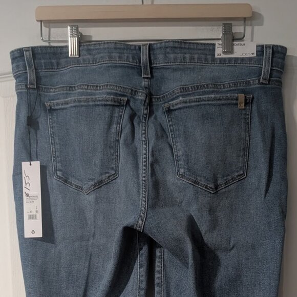 Joe's | The Provocateur Petite Bootcut jean In a Blink Blue - Picture 6 of 13